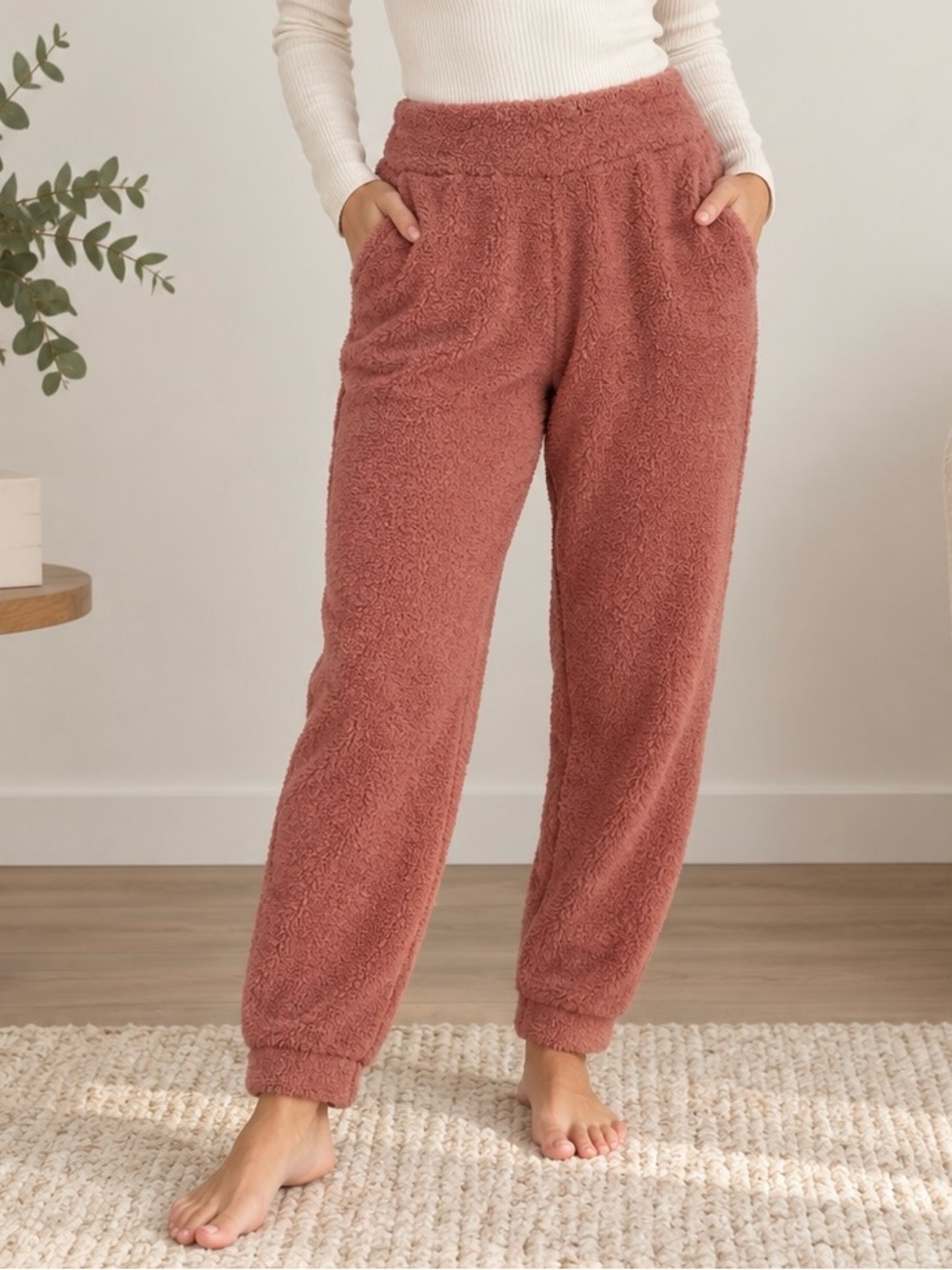Abercrombie & Fitch Soft A&F Collection fuzzy/cozy jogger pants